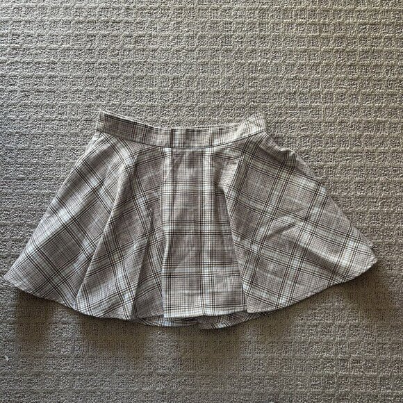 Aéropostale Dresses & Skirts - Aeropostale Pleated Mini Skirt Womens Size Small S Plaid Brown Blue Zip